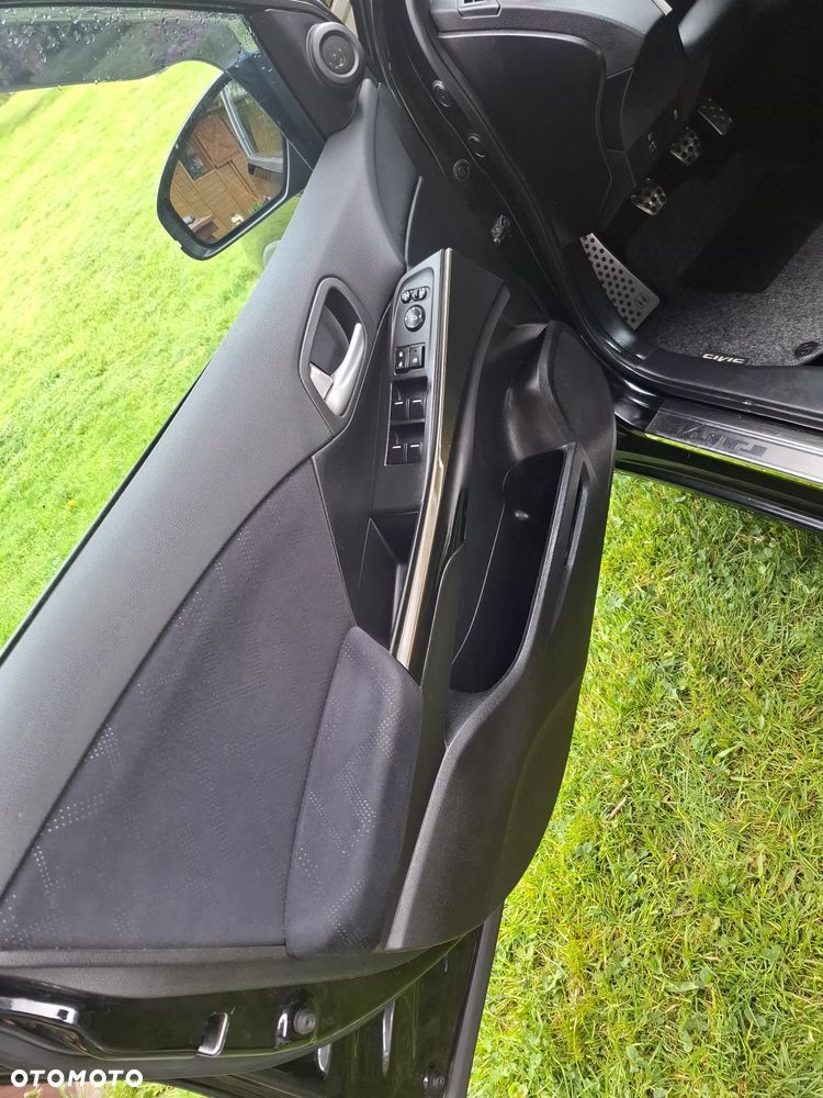 Honda Civic 1.4 Sport - 13
