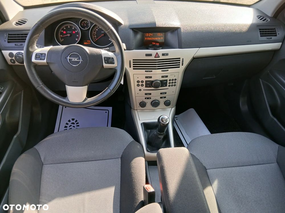 Opel Astra 1.6 Style - 21