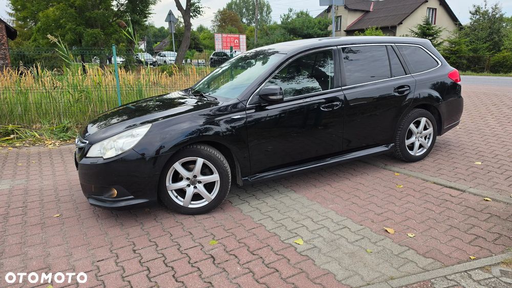 Subaru Legacy - 28