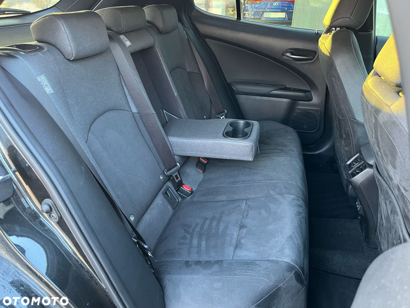 Lexus UX 200 GPF Business Edition 2WD - 23