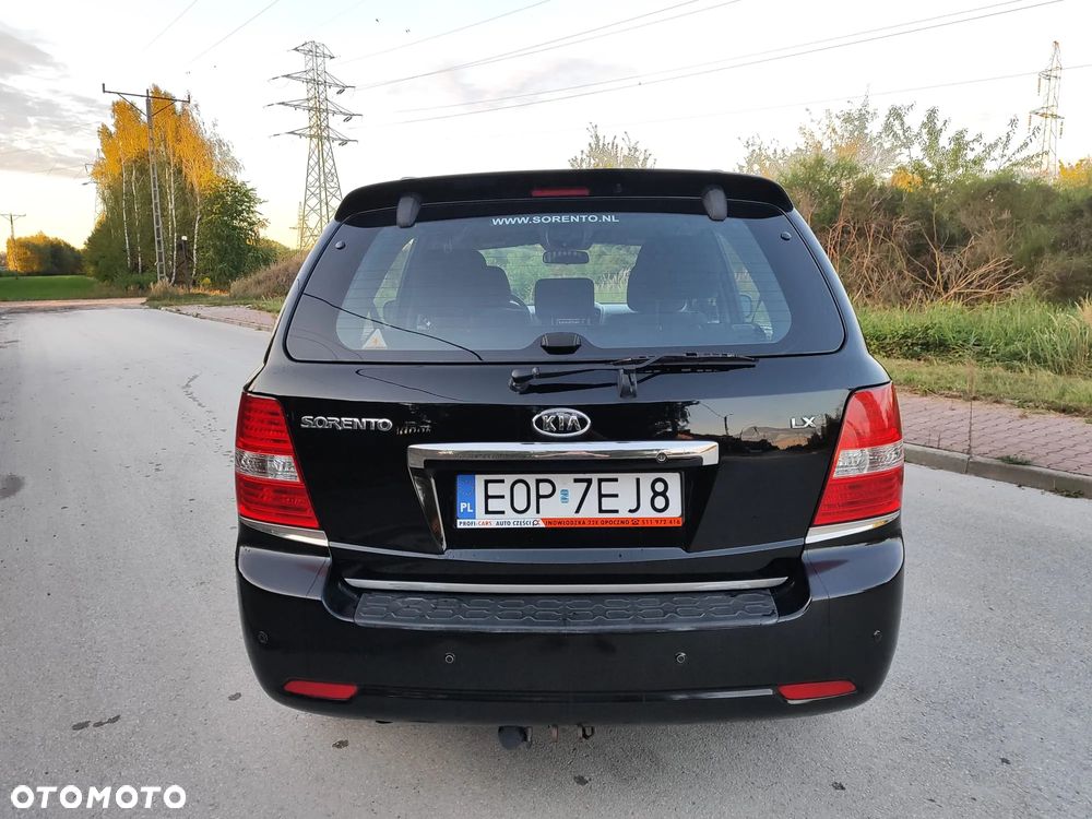Kia Sorento 3.3 V6 LX - 10