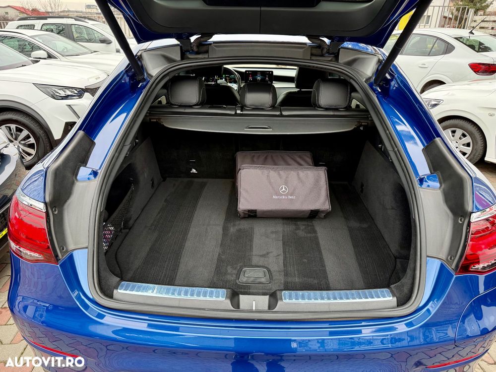 Mercedes-Benz GLC Coupe 300 de 4Matic 9G-TRONIC AMG Line - 25