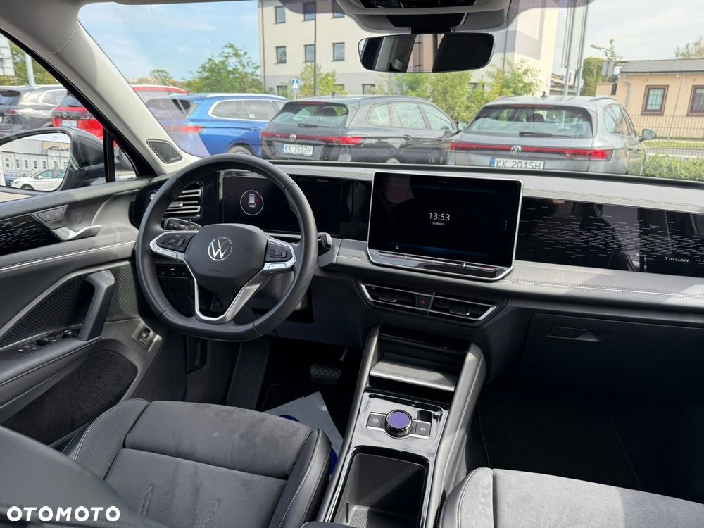 Volkswagen Tiguan 1.5 eTSI Elegance DSG - 29