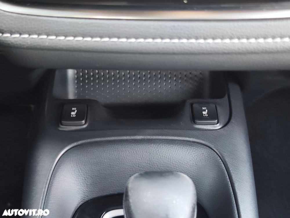 Toyota Corolla 1.8 Business Edition - 23
