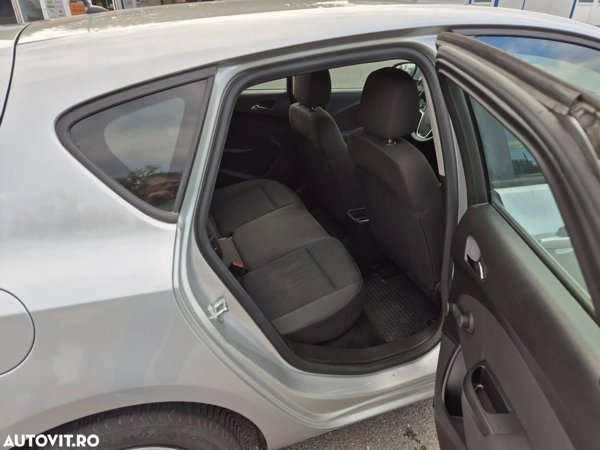 Opel Astra 1.7 CDTI Enjoy - 12