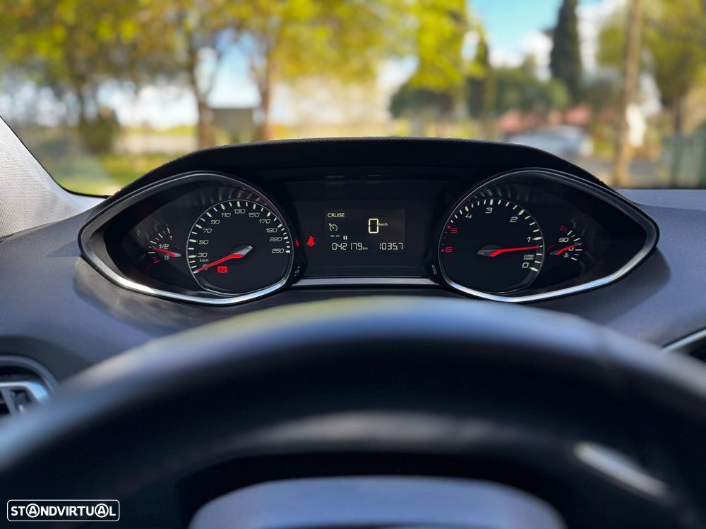 Peugeot 308 1.5 BlueHDi Allure - 33