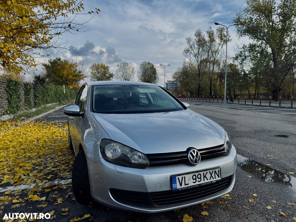 Volkswagen Golf 2.0 TDI Comfortline DSG - 2