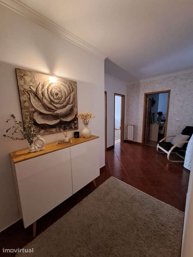 Apartamento T3 excelentes áreas - Grande imagem: 2/26