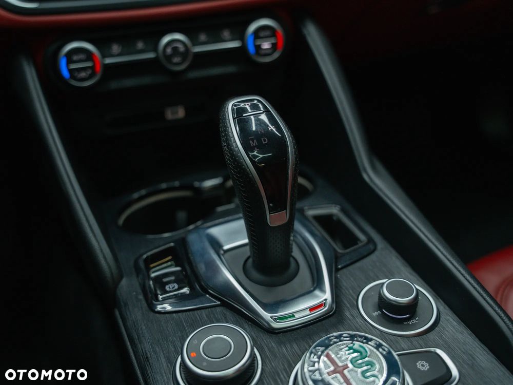 Alfa Romeo Giulia - 30