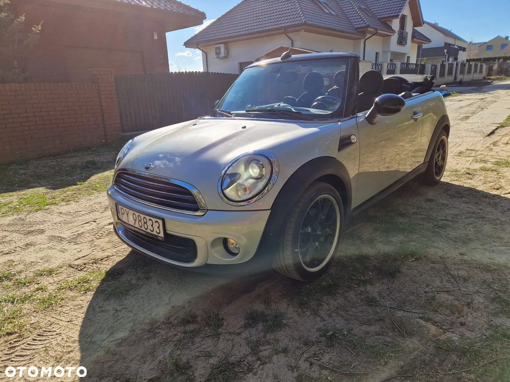 MINI Cooper D Cabrio - 16