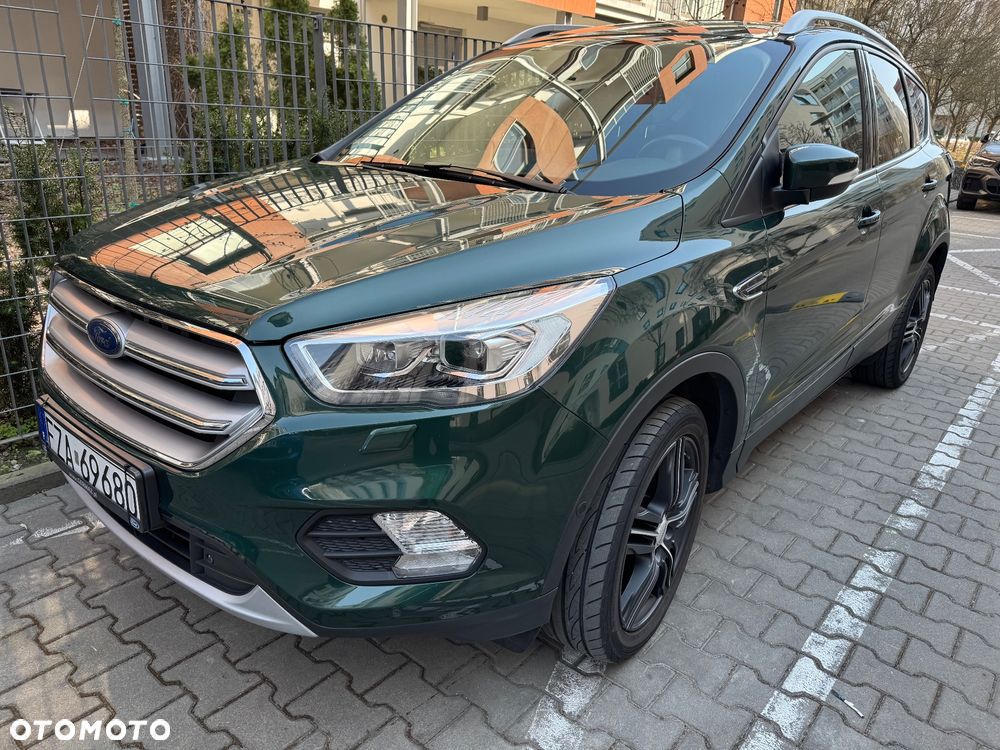 Ford Kuga - 2