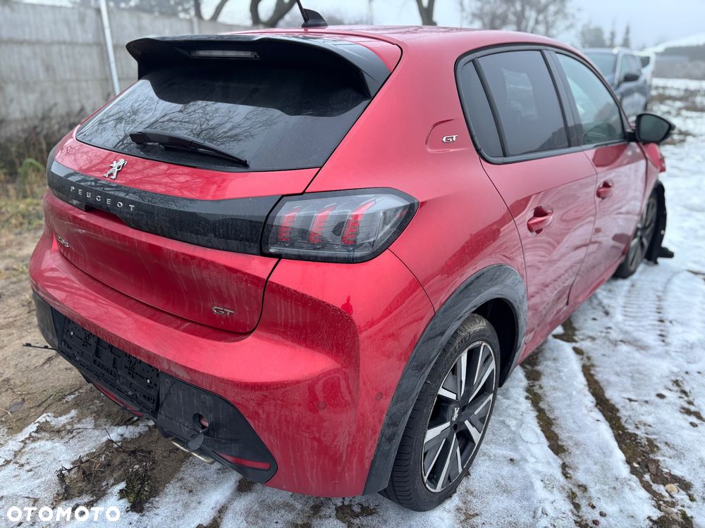 Peugeot 208 1.2 PureTech GT Line S&S EAT8 - 11