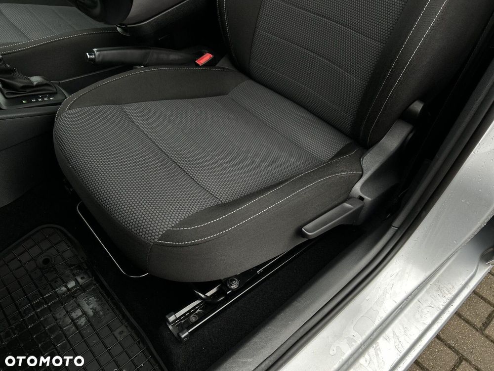 Skoda RAPID Spb 1.4 TSI Elegance Max DSG - 14