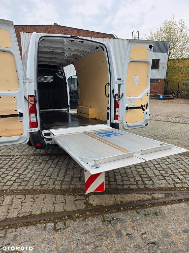 Renault Master - 10