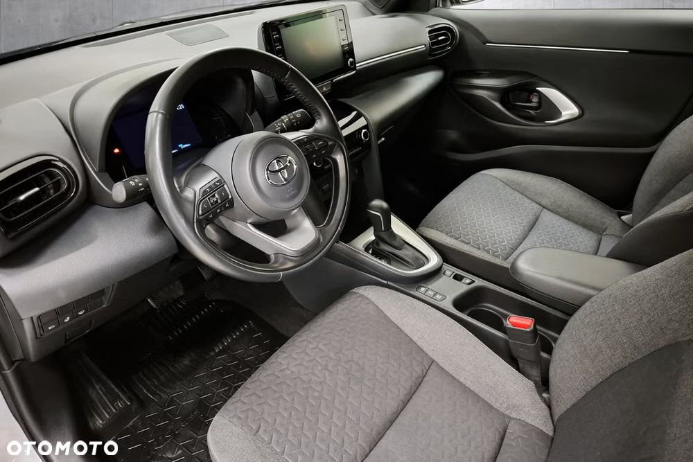 Toyota Yaris Cross Hybrid 1.5 Active - 6