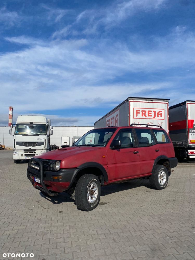 Nissan Terrano II 2.4 S - 1