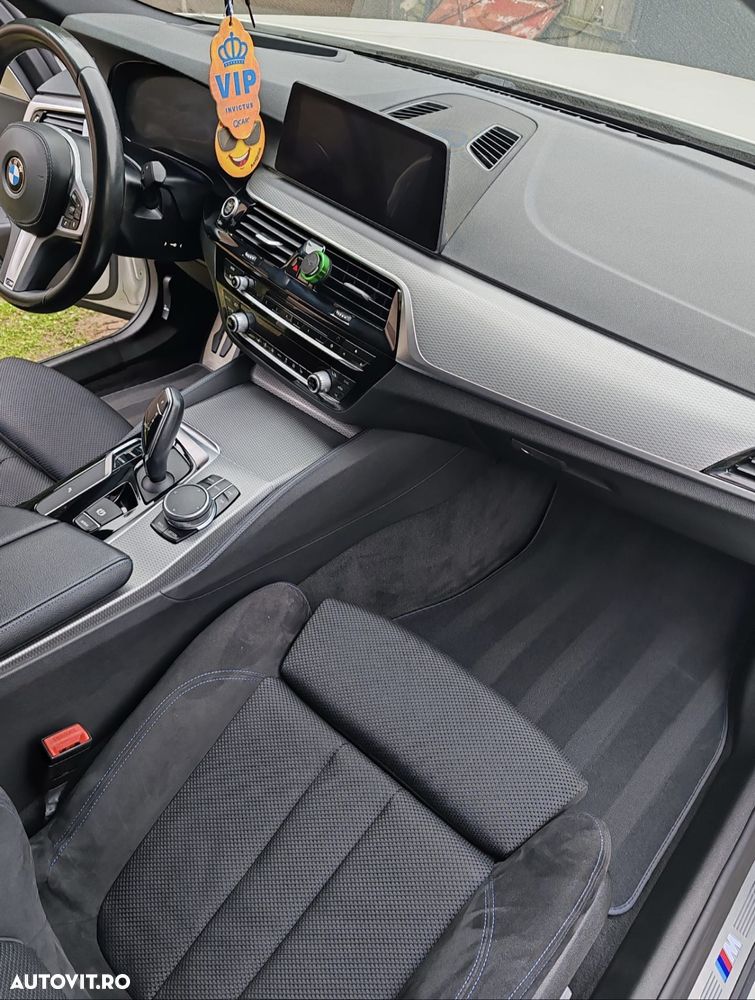 BMW Seria 5 520d Aut. M Sport Edition - 8