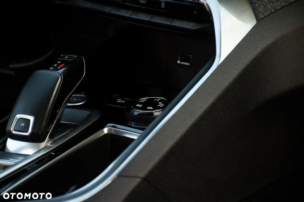 Peugeot 5008 2.0 BlueHDI GT S&S EAT6 - 11