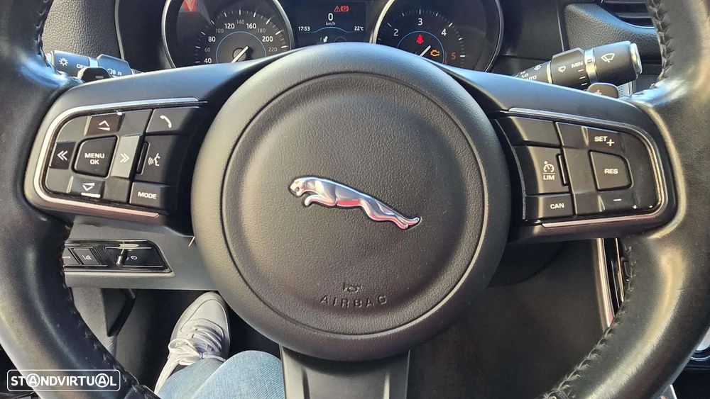 Jaguar XF 2.0 D Portfolio Aut. - 12