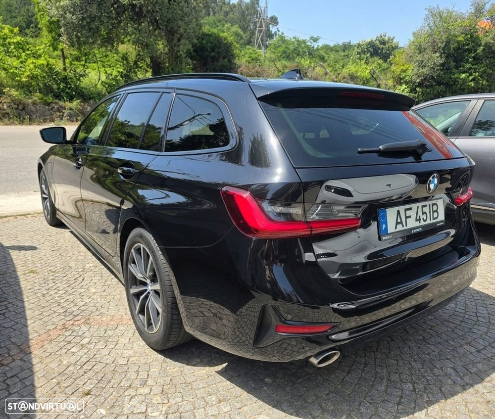 BMW 330 e Line Sport Auto - 3