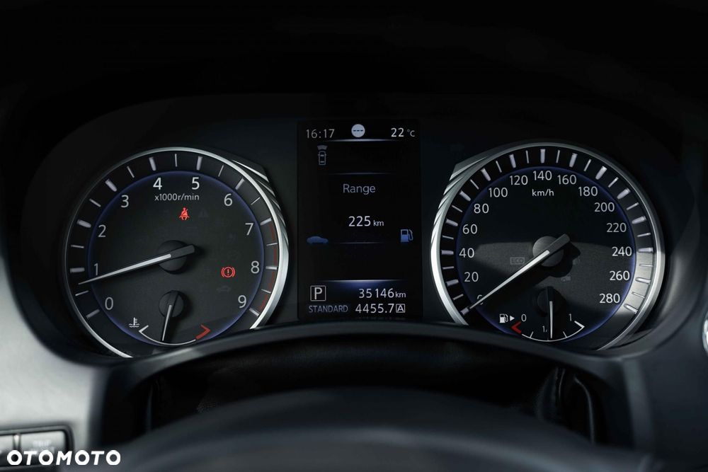 Infiniti Q60 - 21