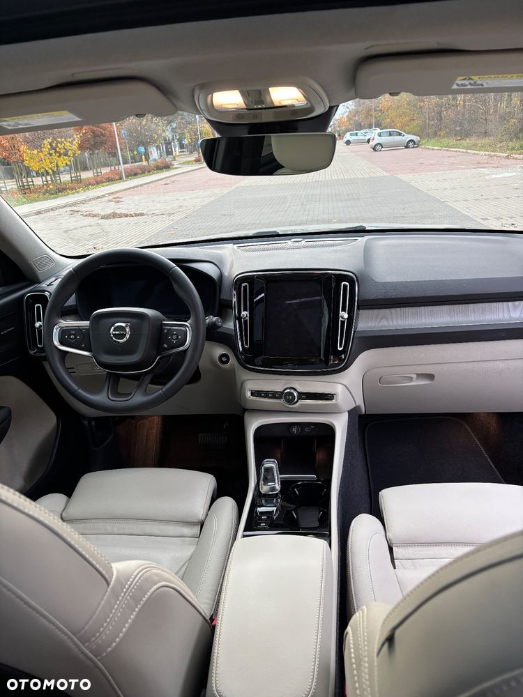 Volvo XC 40 B5 B AWD Ultimate Bright - 22