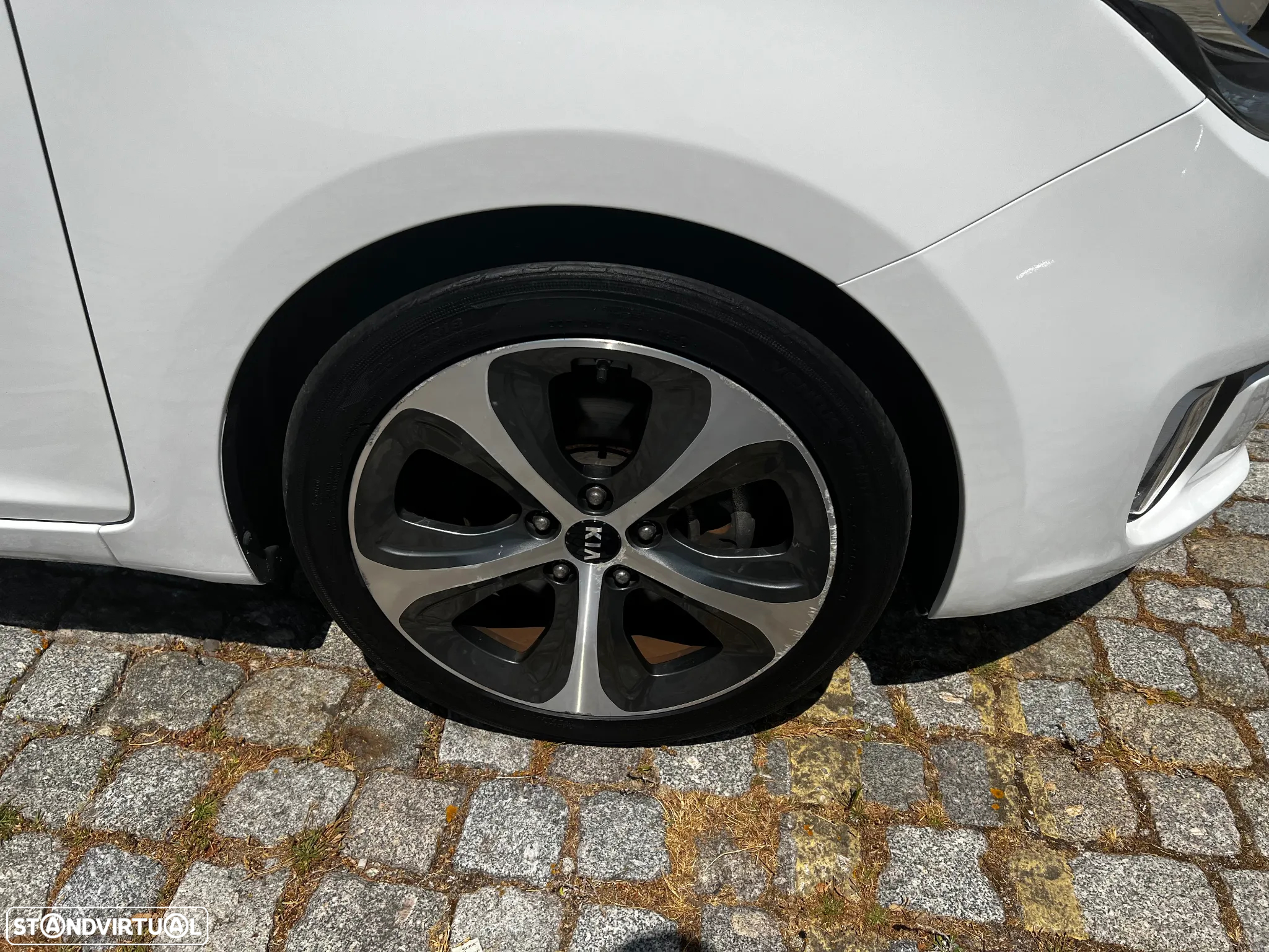 Kia Carens 1.7 CRDi ISG TX - 7