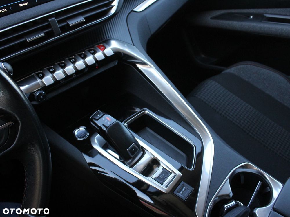 Peugeot 3008 1.6 BlueHDi Allure S&S EAT6 - 13