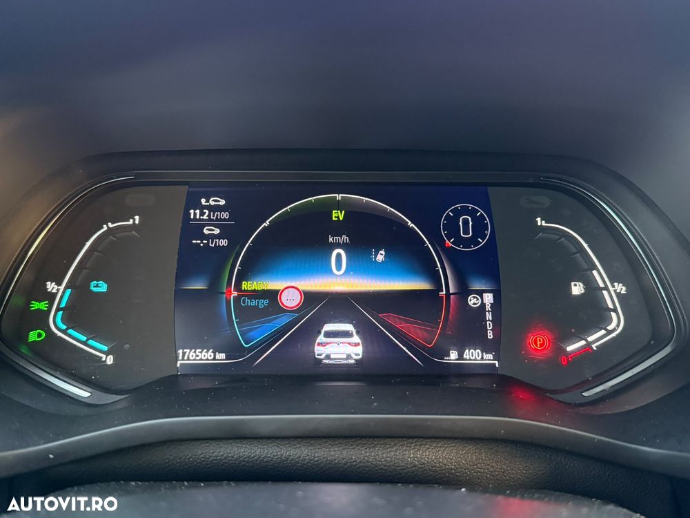 Renault Arkana E-TECH 145 Evolution - 11