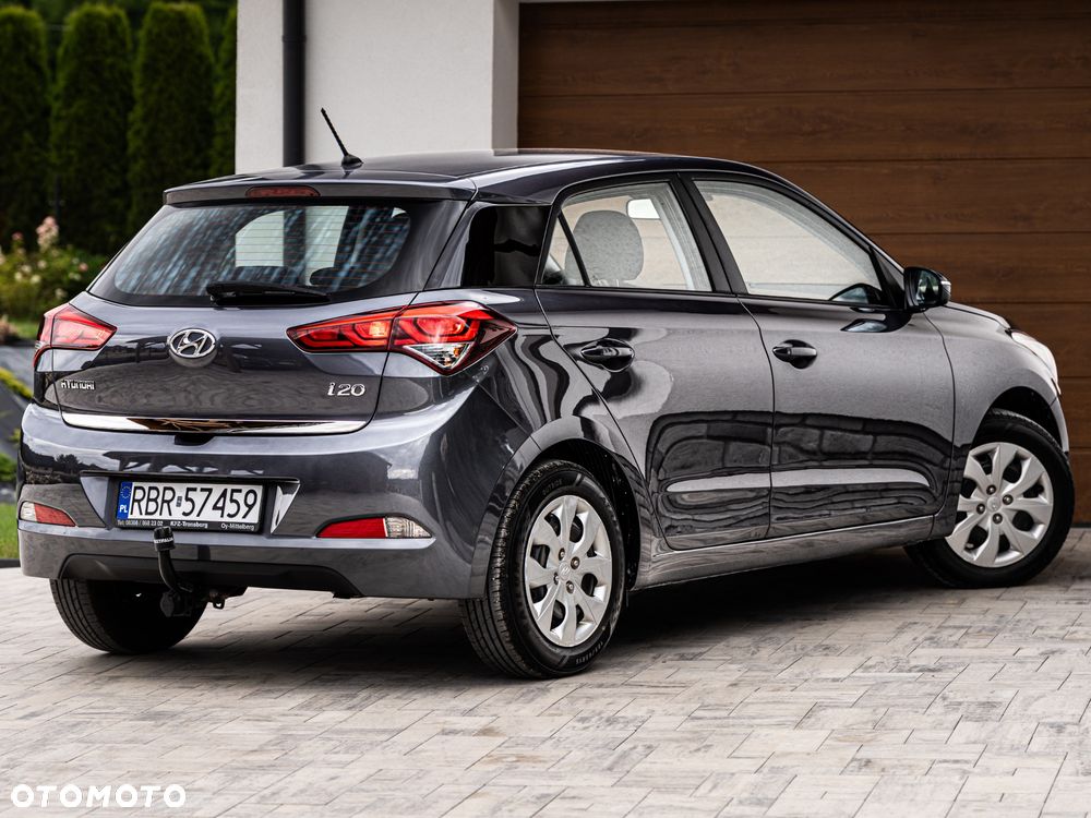 Hyundai i20 - 16