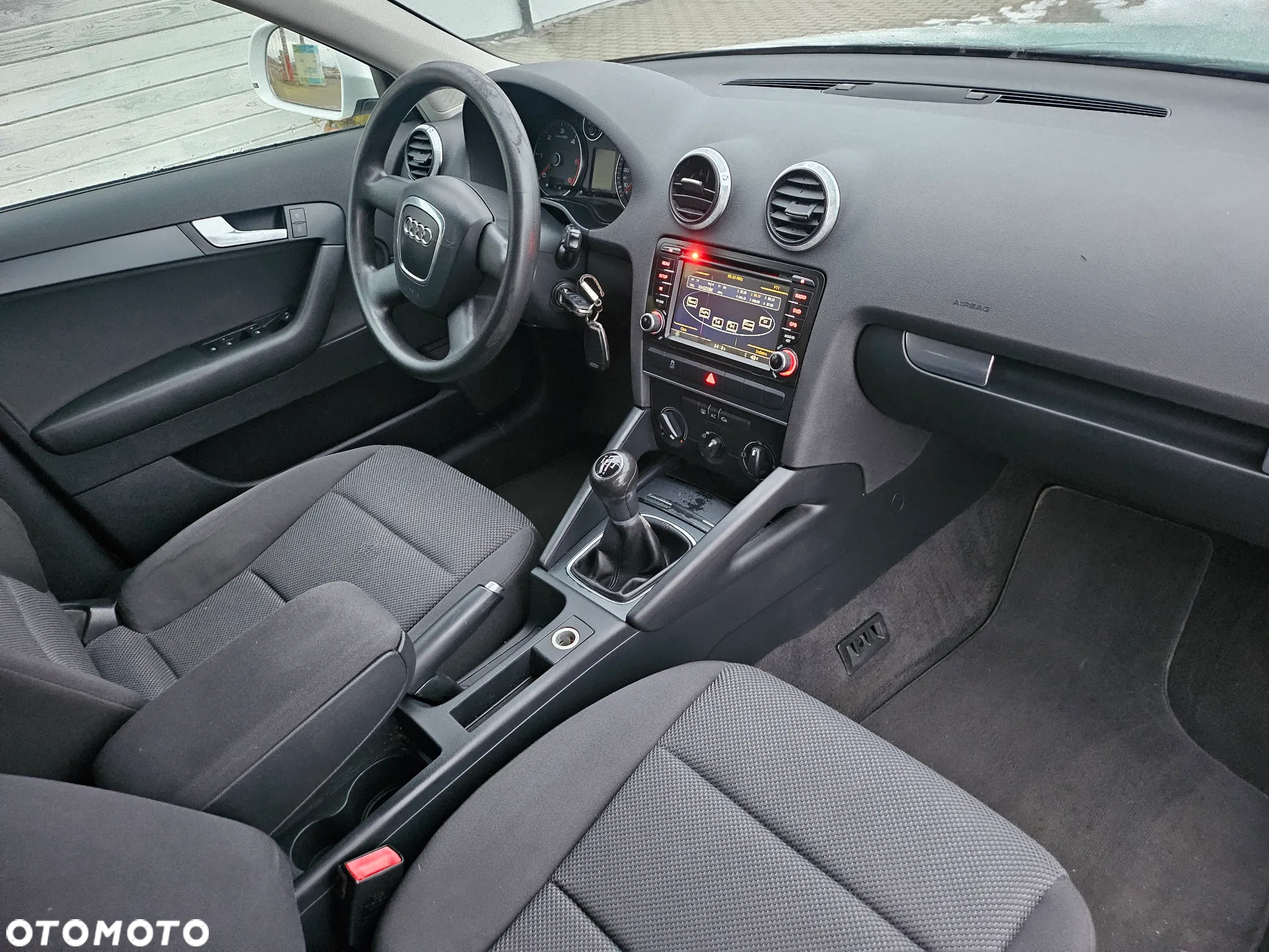 Audi A3 1.6 TDI Sportback DPF Ambiente - 22