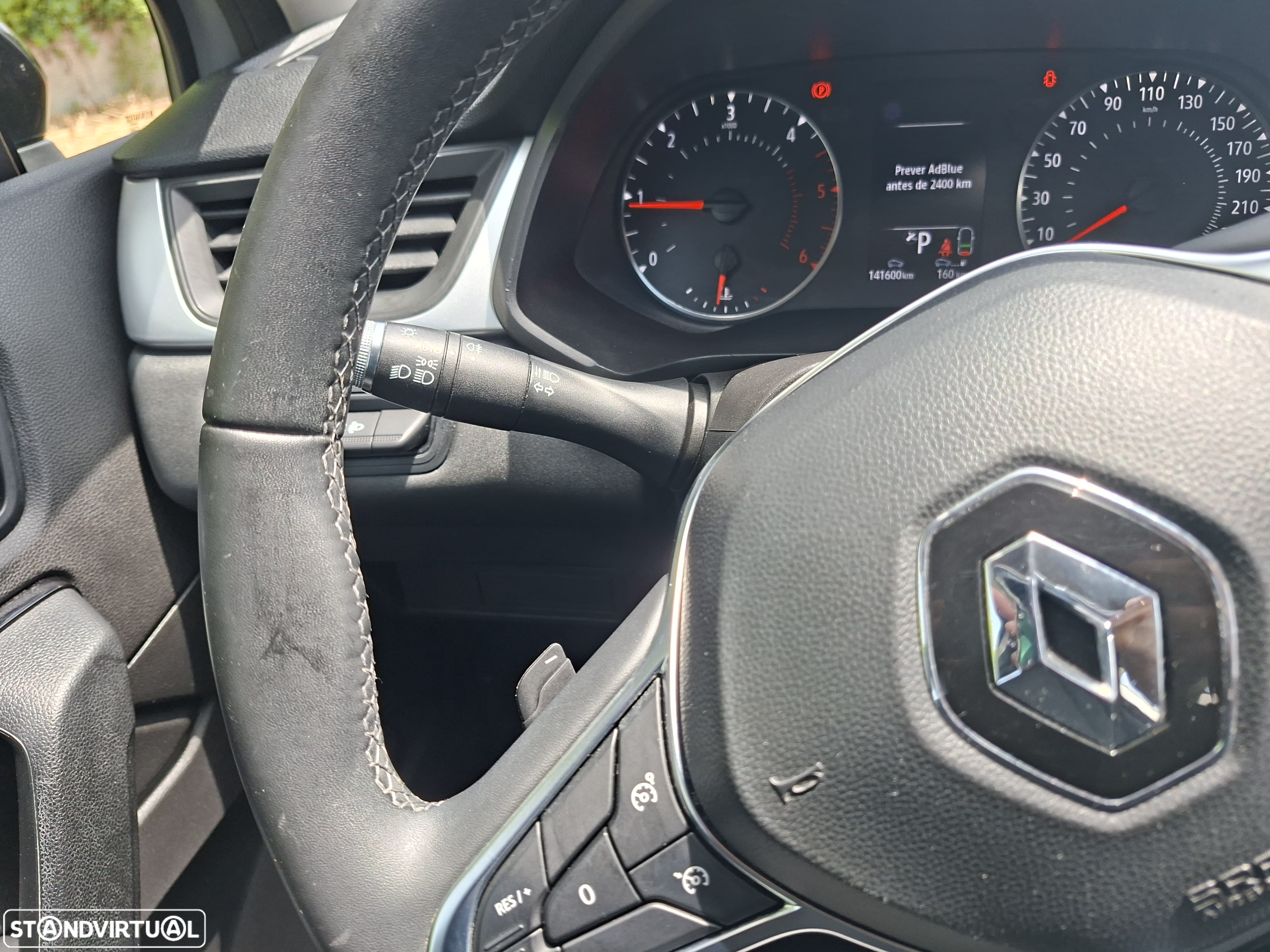 Renault Captur 1.5 dCi Exclusive EDC - 13