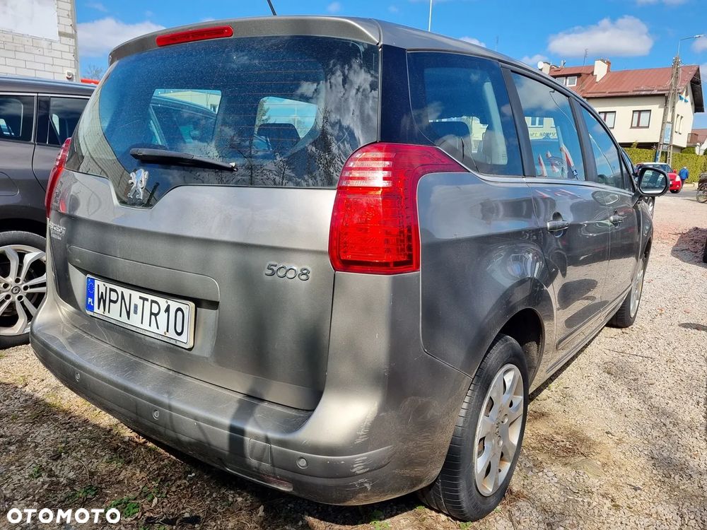 Peugeot 5008 HDI FAP 110 Premium - 6