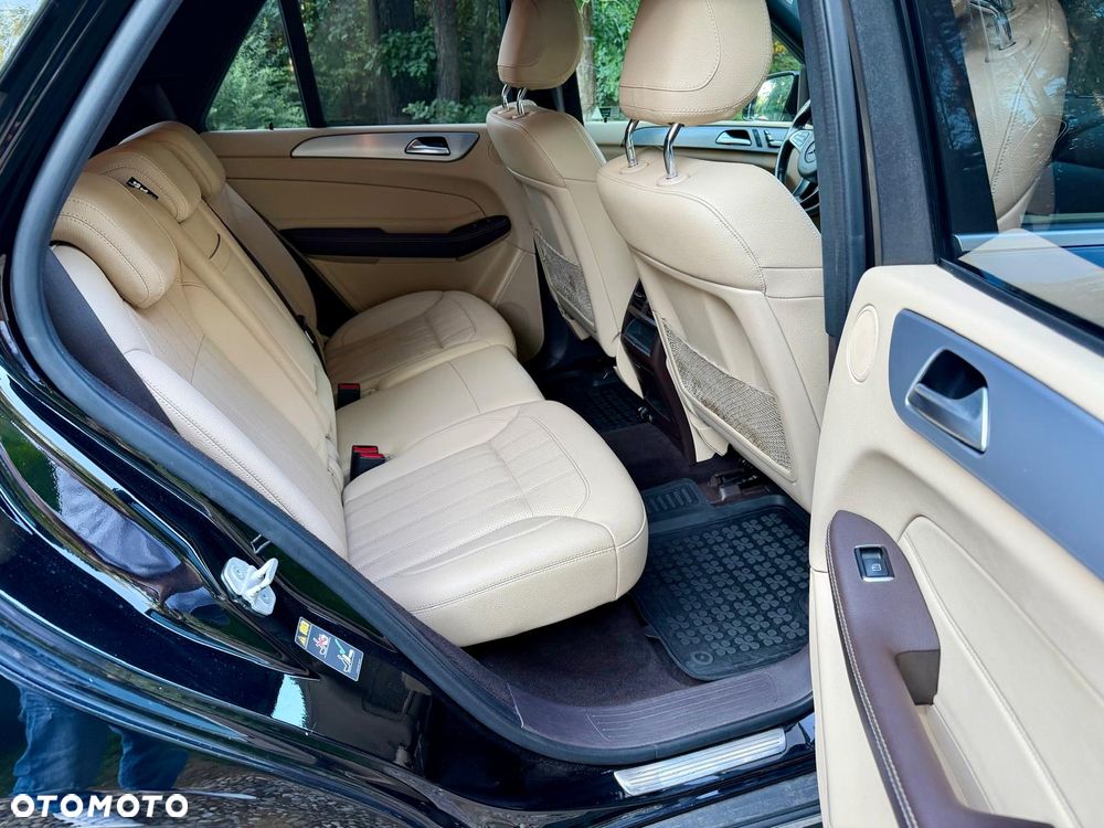 Mercedes-Benz GLE 250 d 4-Matic - 12