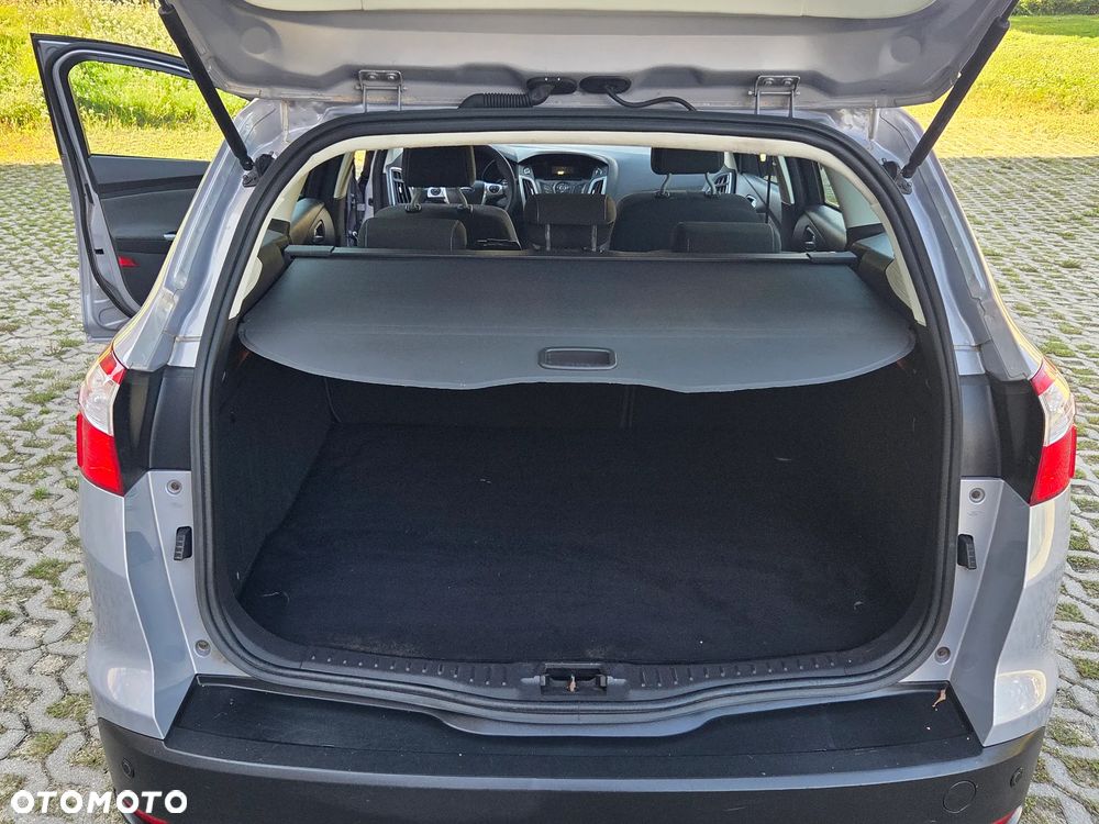 Ford Focus 1.6 Ti-VCT Style - 28