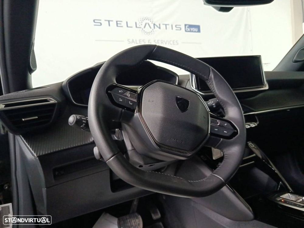 Peugeot 2008 1.2 Hybrid Allure e-DCS6 - 12
