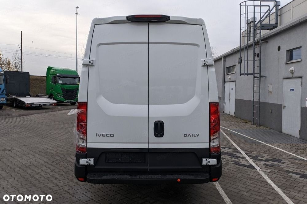 Iveco Daily - 9