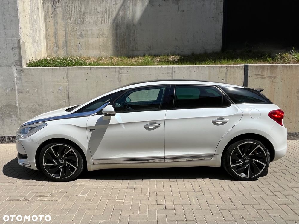 Citroën DS5 Hybrid4 EGS6 SportChic - 2