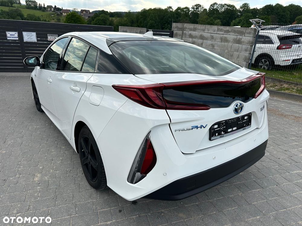 Toyota Prius 1.8 Hybrid Executive - 6