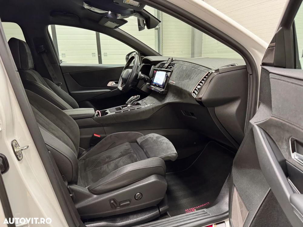 DS Automobiles DS 7 Crossback PERFORMANCE LINE - 17