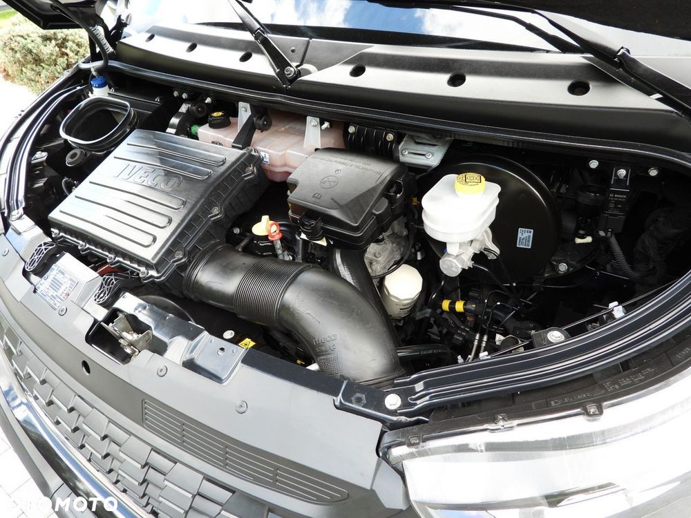 Iveco DAILY 35S18 KONTENER WINDA 8 PALET WEBASTO TEMPOMAT NAWIGACJA LEDY PNEUMATYKA KLIMATYZACJA  180KM - 26