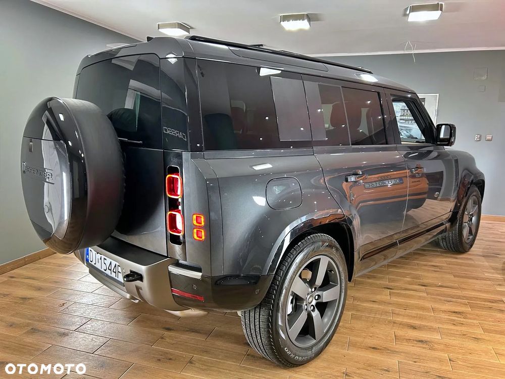 Land Rover Defender 3.0 D250 mHEV X-Dynamic HSE - 23