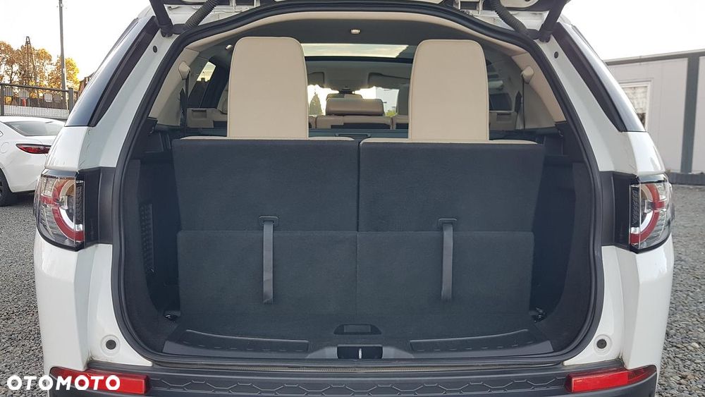 Land Rover Discovery Sport 2.0 TD4 HSE - 12