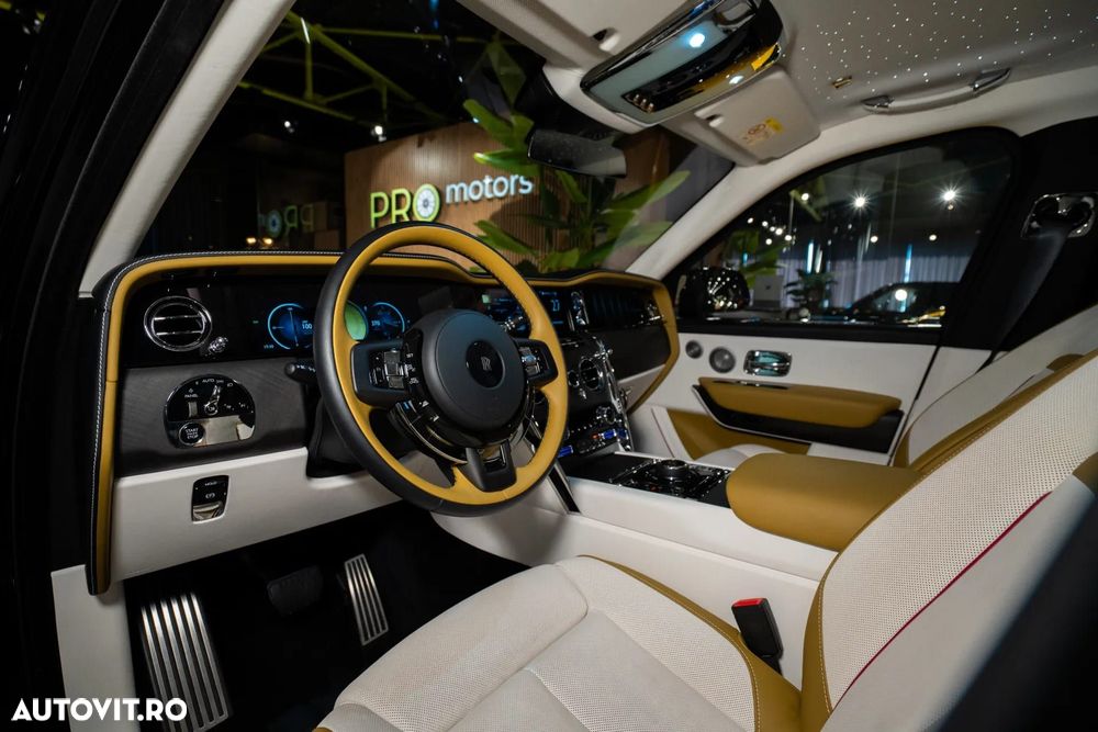 Rolls-Royce Cullinan - 36