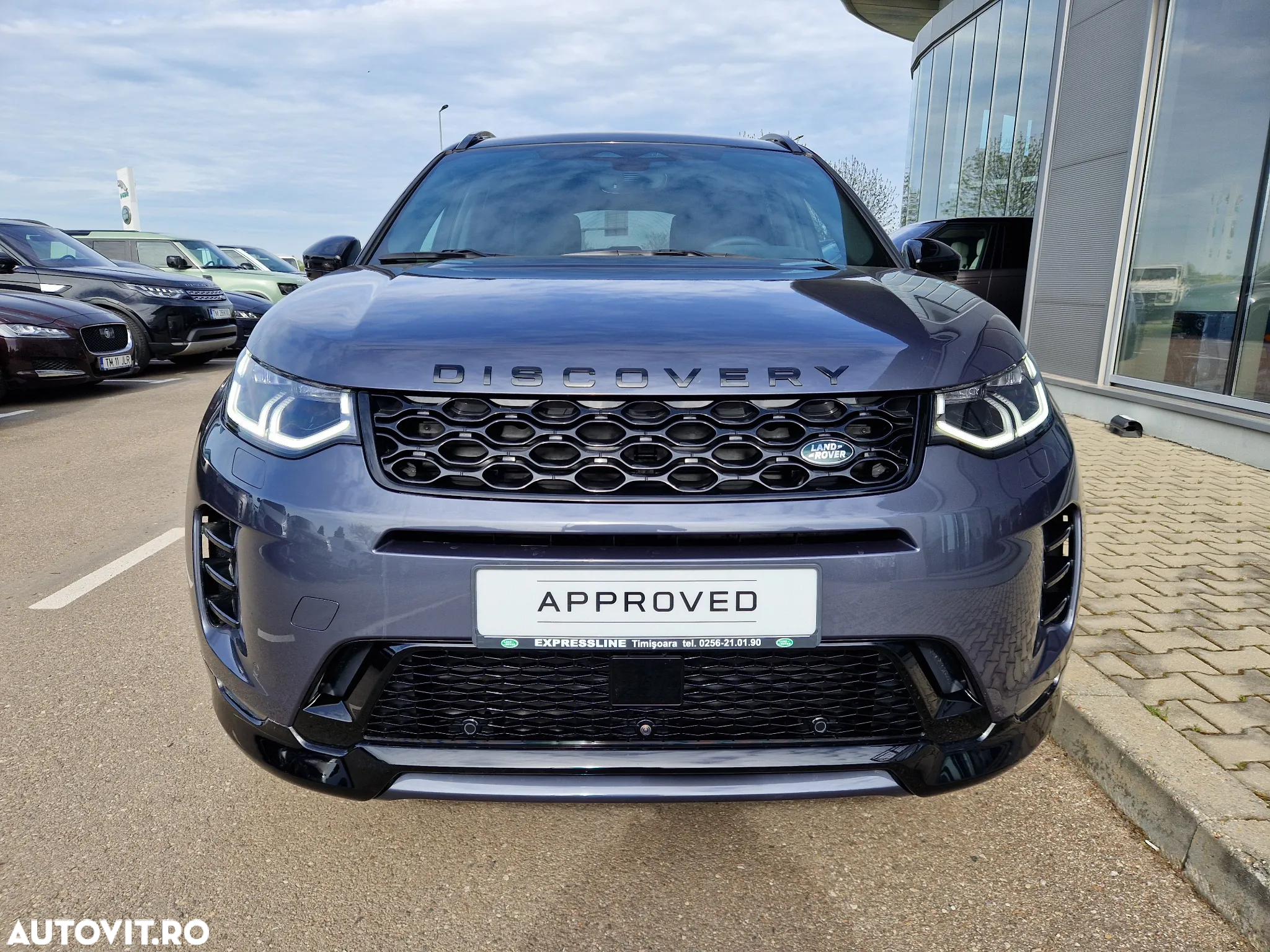 Land Rover Discovery Sport 2.0 D200 R-Dynamic MHEV SE - 2