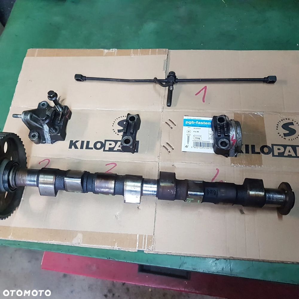 podpora koło pasowe wałka rozrządu doblo siena palio lancia punto seicento cinQecento uno panda 1.2 1.1 8v 96- - 3