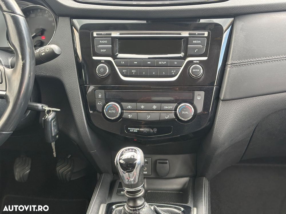 Nissan X-Trail 1.7 dCi ALL-MODE 4x4i Acenta - 11