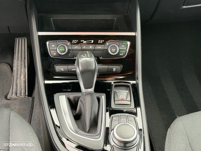 BMW 225xe Active Tourer Advantage - 21