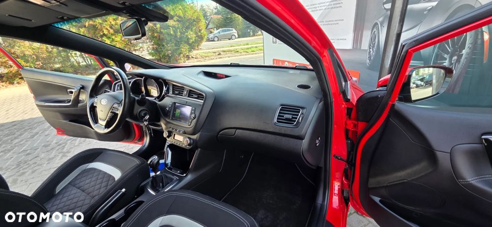 Kia Ceed 1.0 T-GDI GT Line - 38