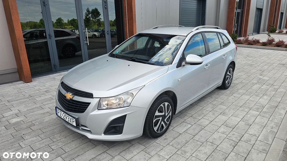 Chevrolet Cruze 1.6 LS - 2